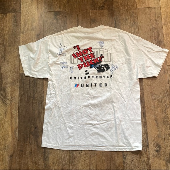 Vintages Chicago Blackhawks Shirt with Many NHL players signing, Size XL,80$ - Picture 3 of 6